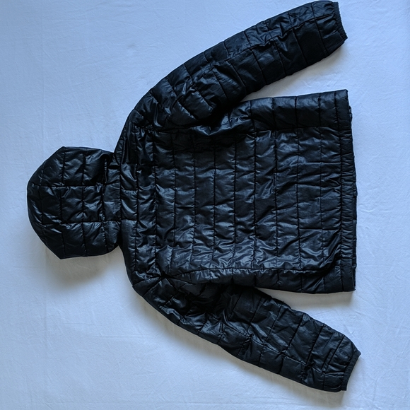 Primary unisex size 6/7 lightweight black hooded puffer jacket GUC - Picture 9 of 12